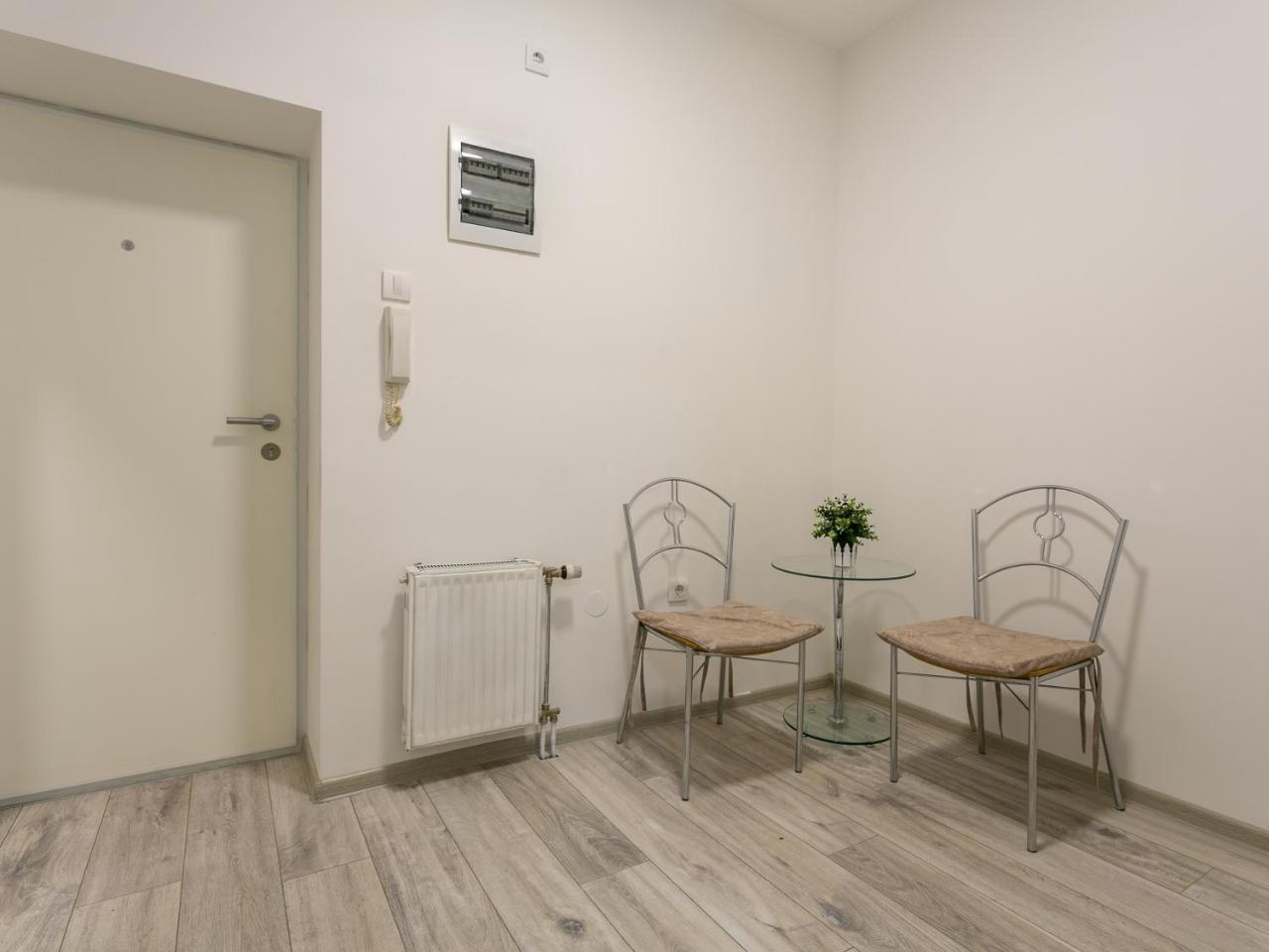 Belgrade Renting Down Apartment المظهر الخارجي الصورة
